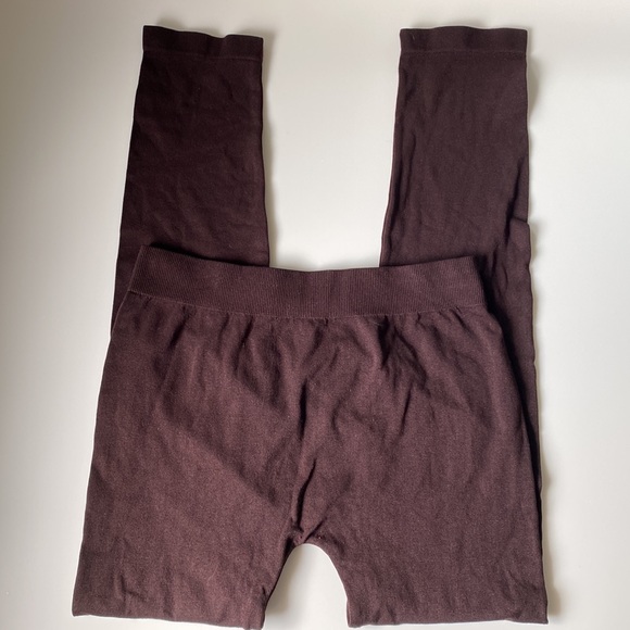 Active Plum Colored thicker Footless Tights or Lightweight Leggings S/M - Picture 2 of 9